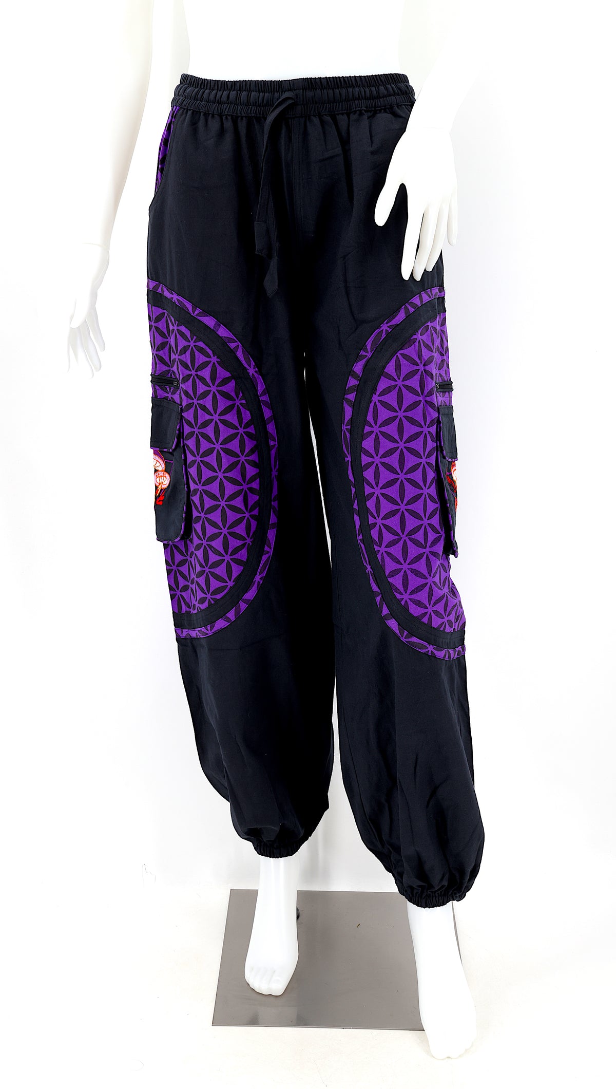 Artistic mushroom-stitched pants made from natural cotton