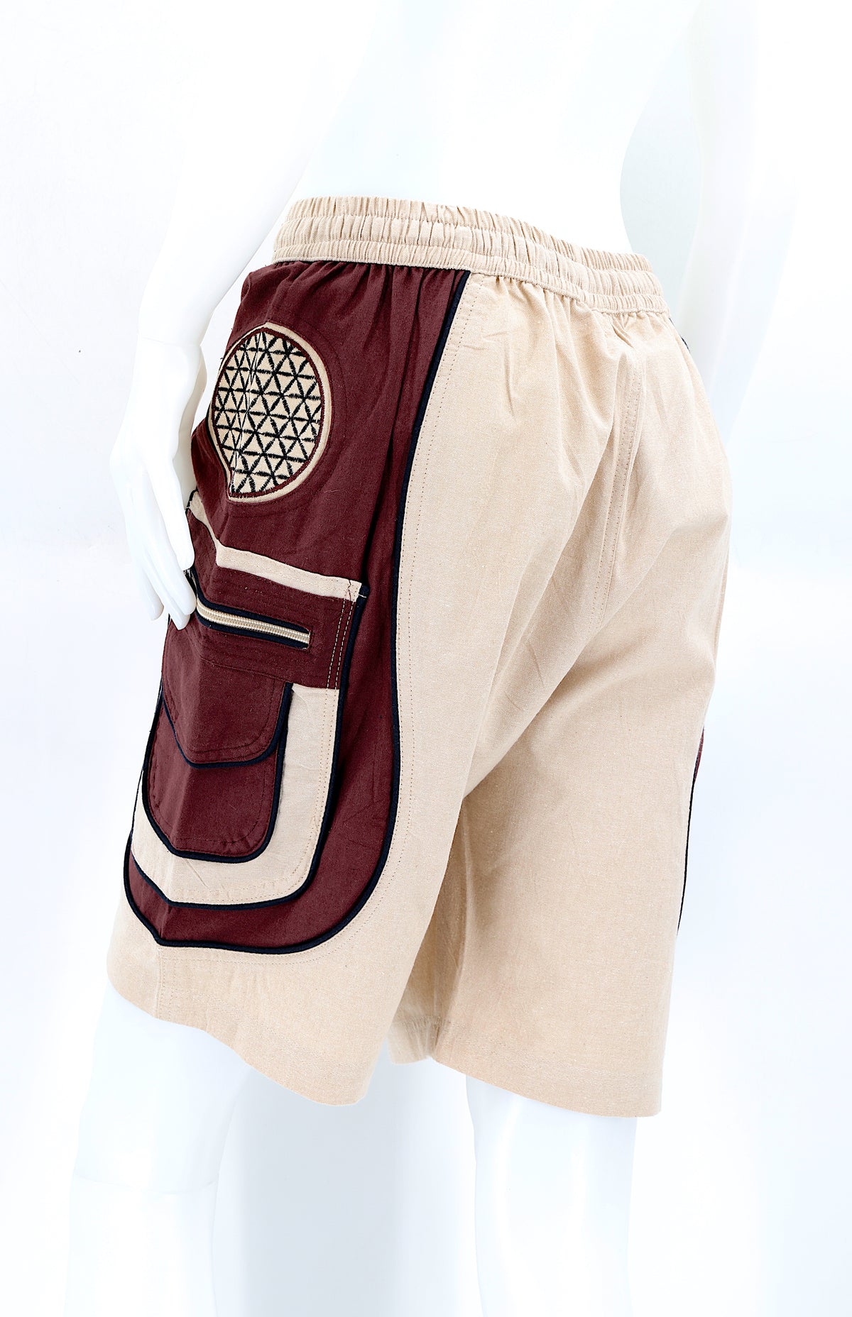 Bestickte Baumwollshorts „Blume des Lebens“