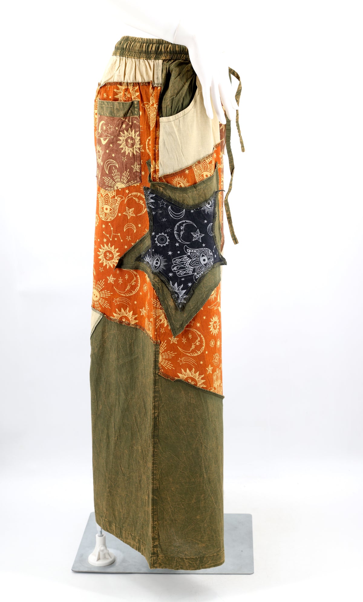 Freigeistige, künstlerische Patchwork-Palazzo-Hose mit weitem Bein