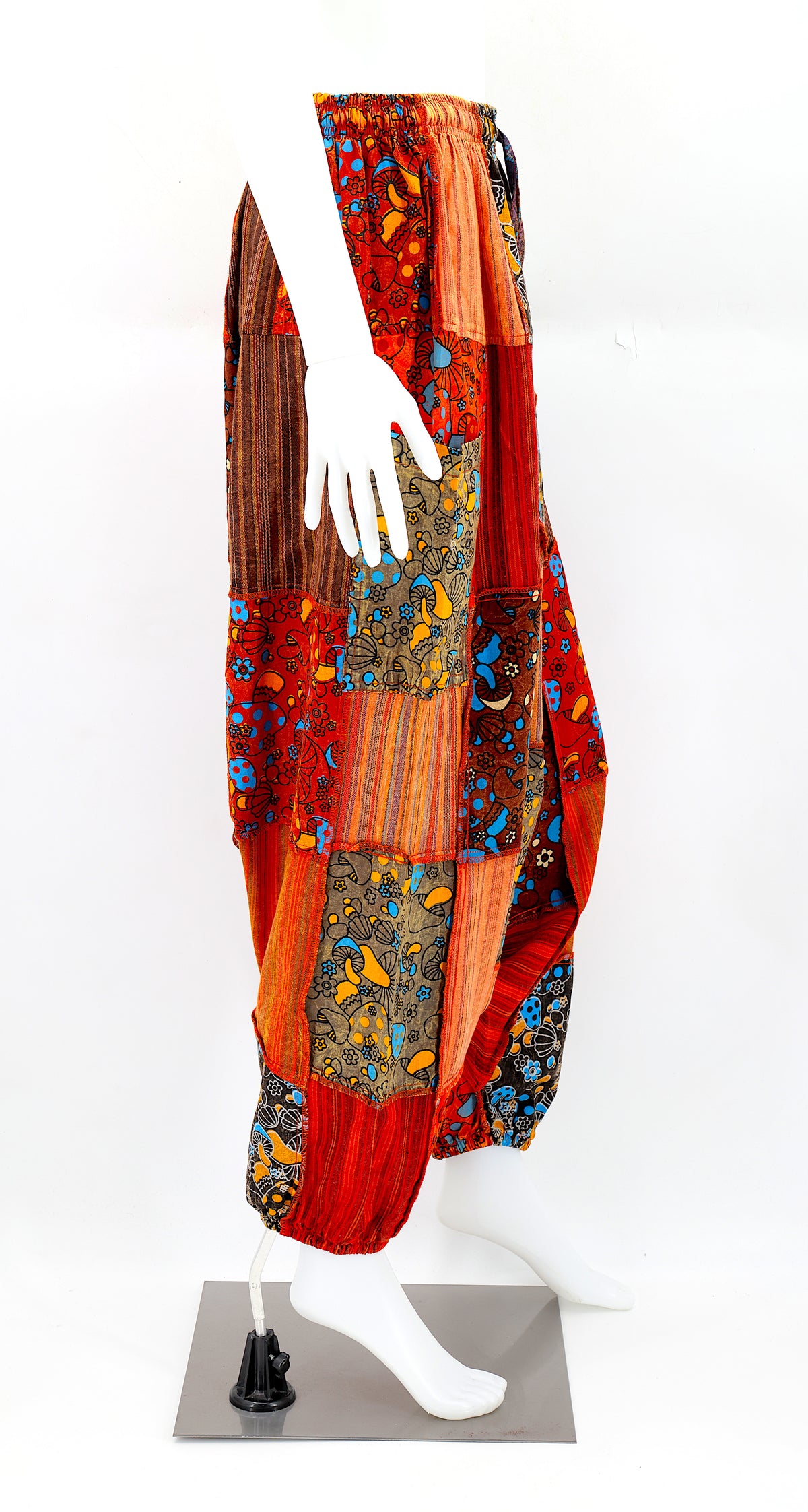 Patchwork-Haremshose mit tiefem Schritt und Pilzmuster