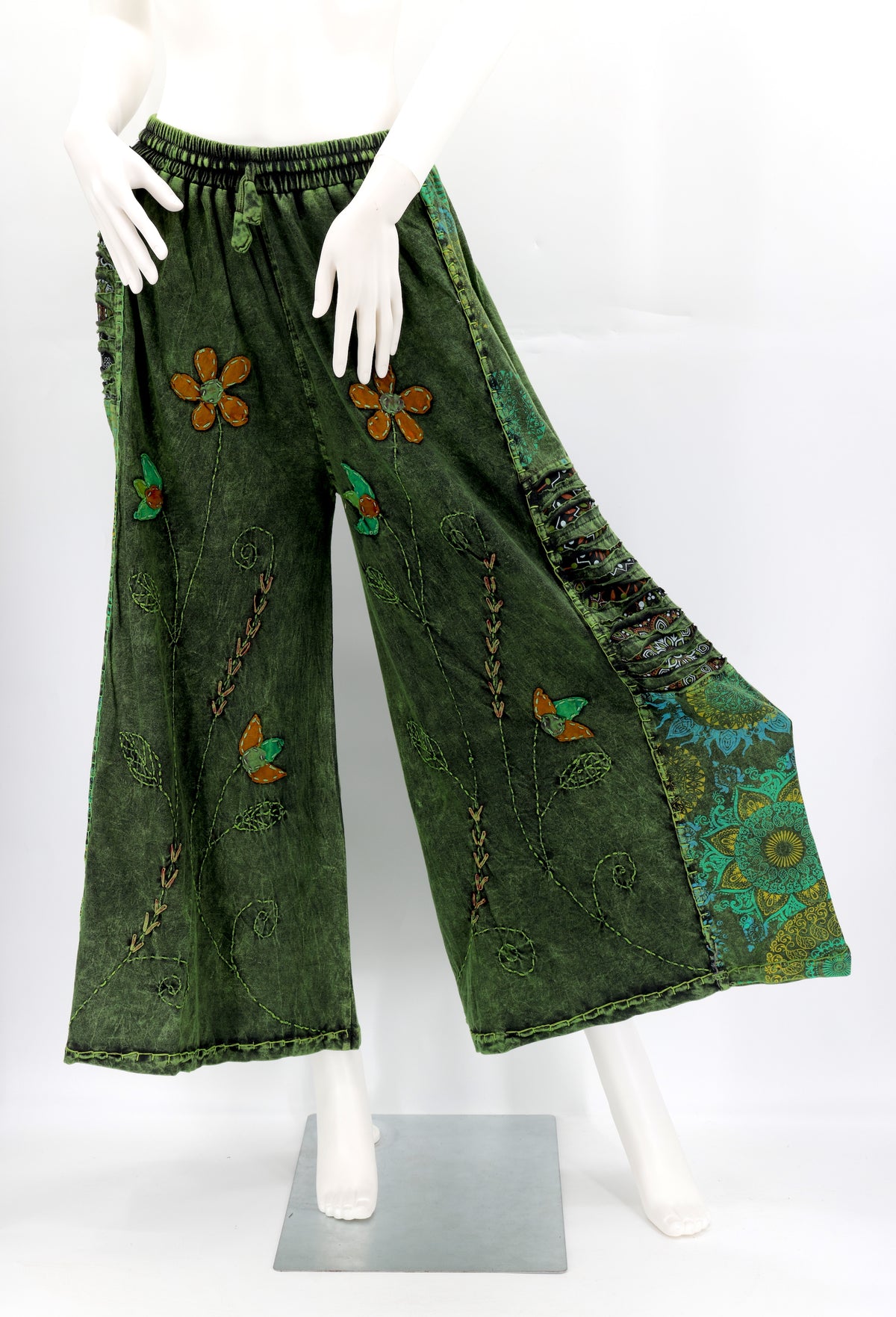Artistic Floral embroidered patterns on eco-friendly, breathable handwoven cotton.