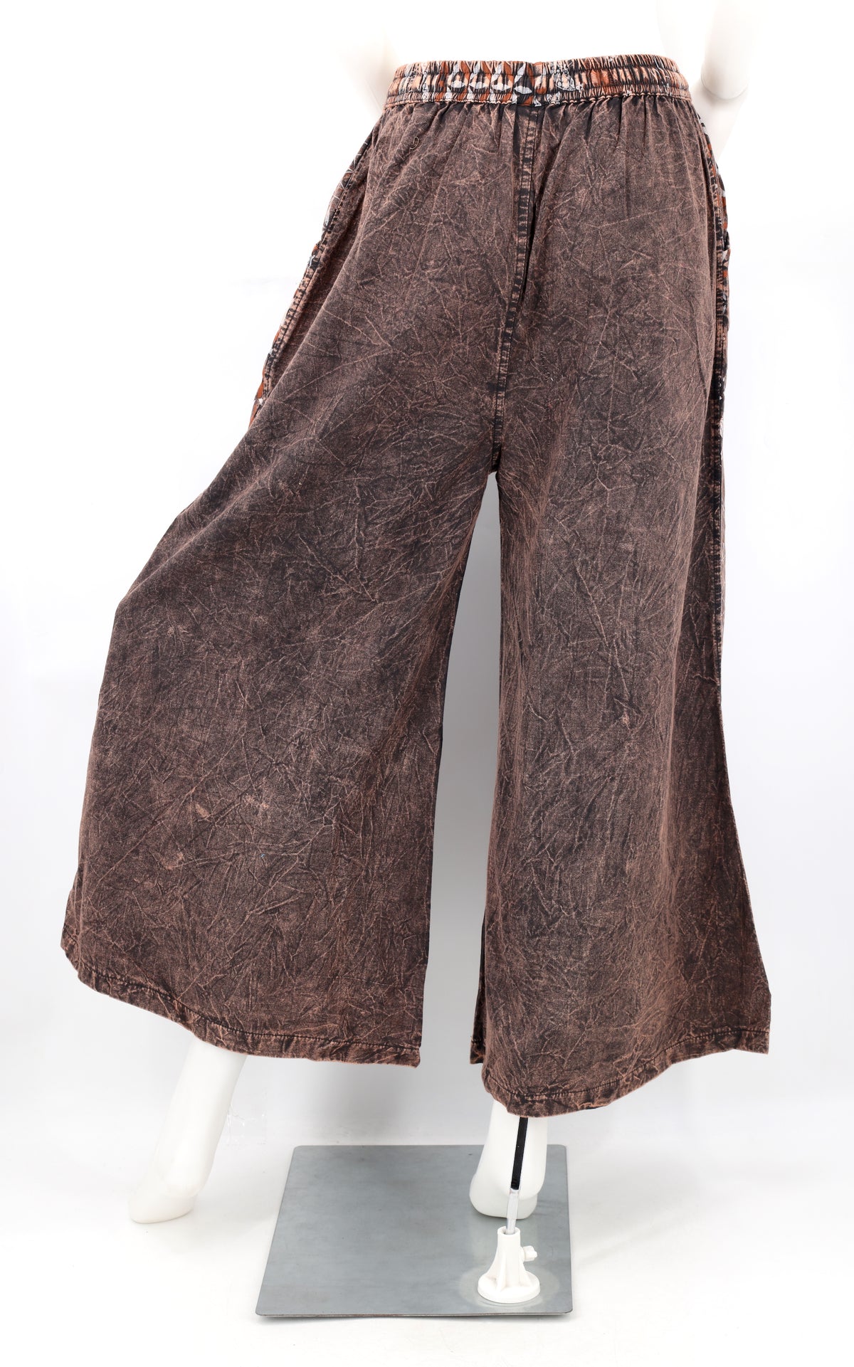 Pantalon palazzo multicolore à motifs brodés floraux | Pantalon large en coton