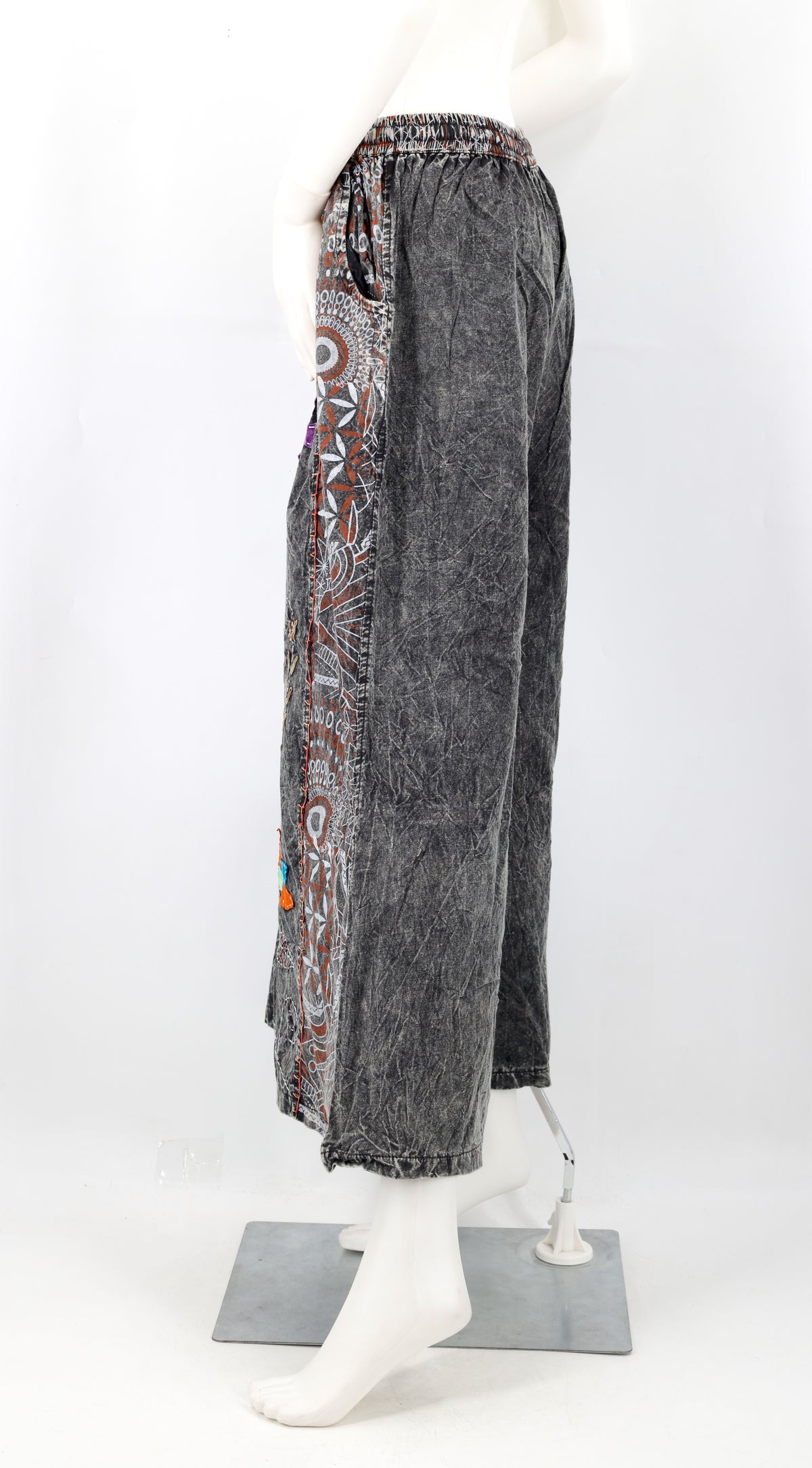 Pantalon palazzo multicolore à motifs brodés floraux | Pantalon large en coton