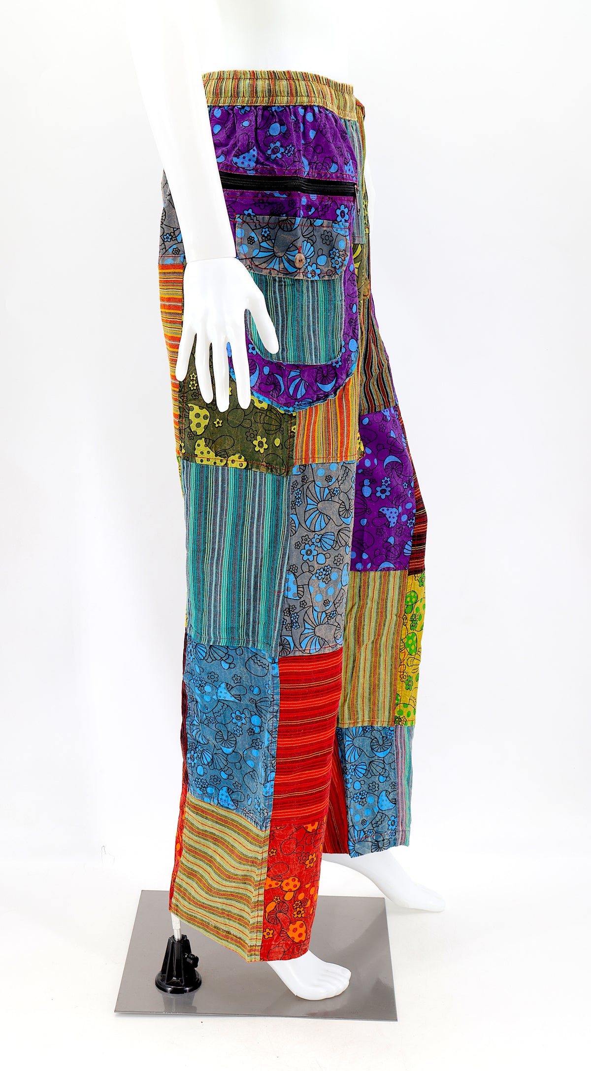 Künstlerische Pilz-Patchwork-Baumwollhose mit geradem Bein