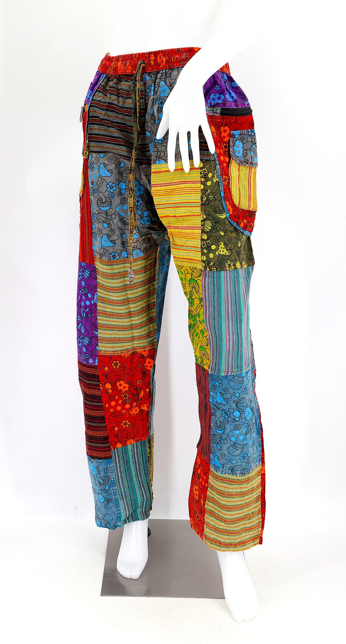 Künstlerische Pilz-Patchwork-Baumwollhose mit geradem Bein