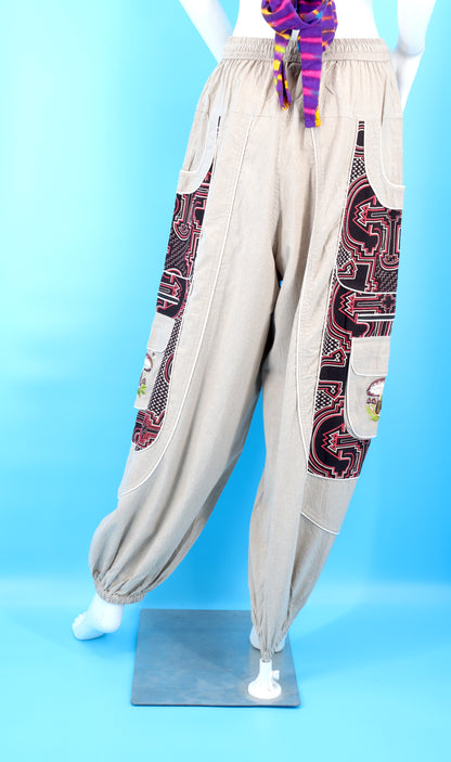 Geometrische Tribal-Haremshose mit mehreren Taschen | Handbestickte Baumwollhose mit Pilzmotiv
