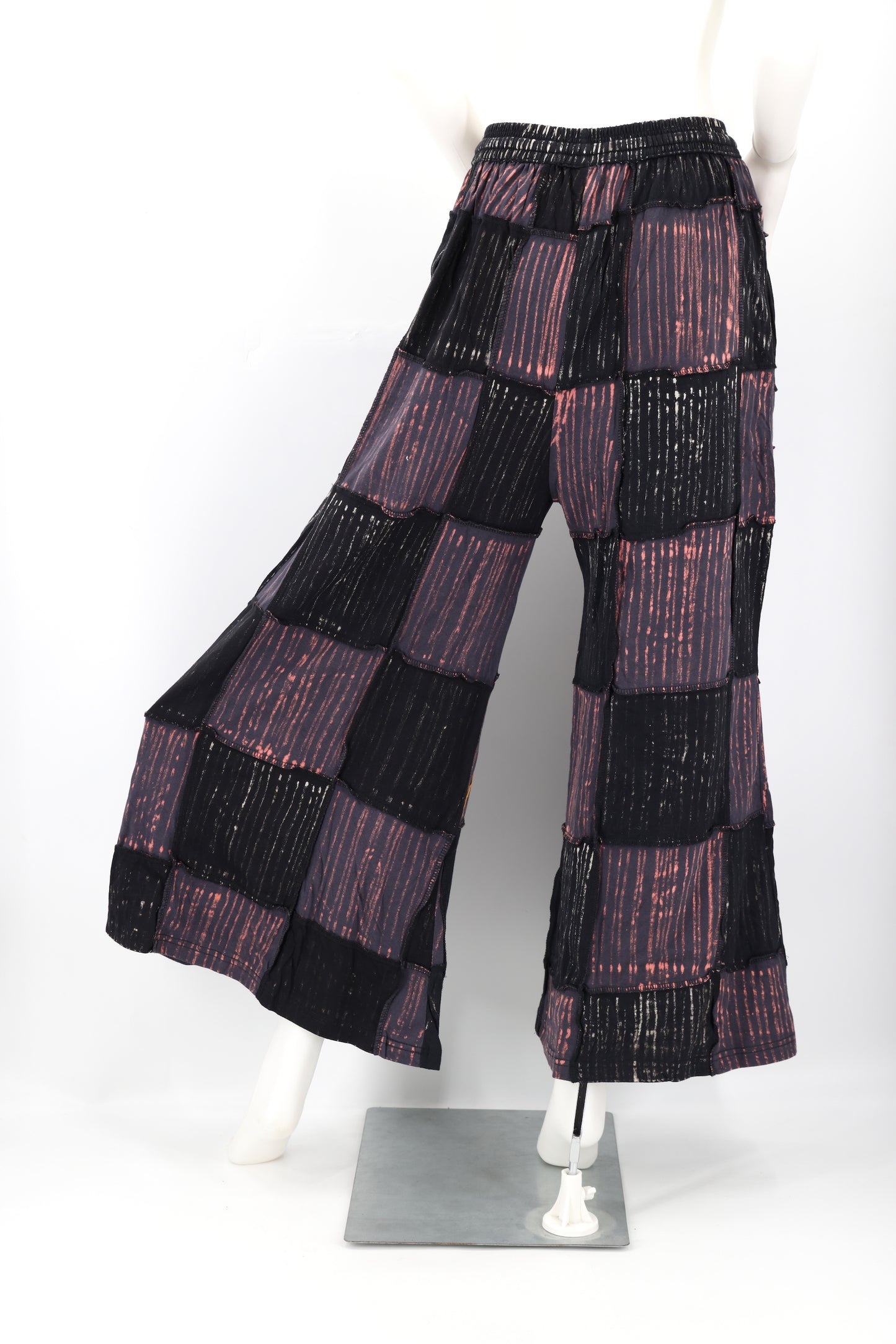 Handmade Flower Embroidered Harem Pants – Wide-Leg Cotton Patchwork Floral Pants